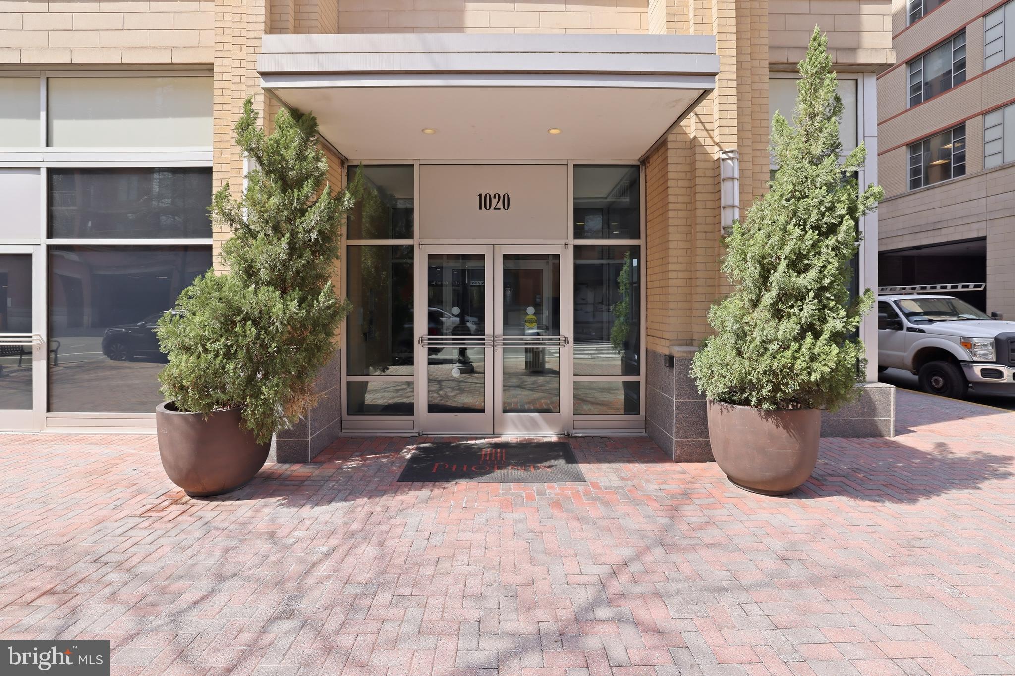 1020 N HIGHLAND STREET 1116