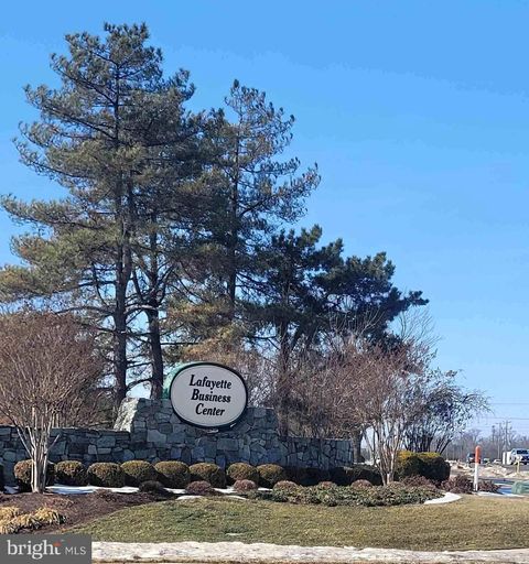 Photo of 4229 Lafayette Center Drive #1600, CHANTILLY, VA 20151 (MLS # VAFX2292058)