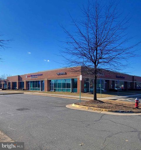 Photo of 4229 Lafayette Center Drive #1600, CHANTILLY, VA 20151 (MLS # VAFX2292058)