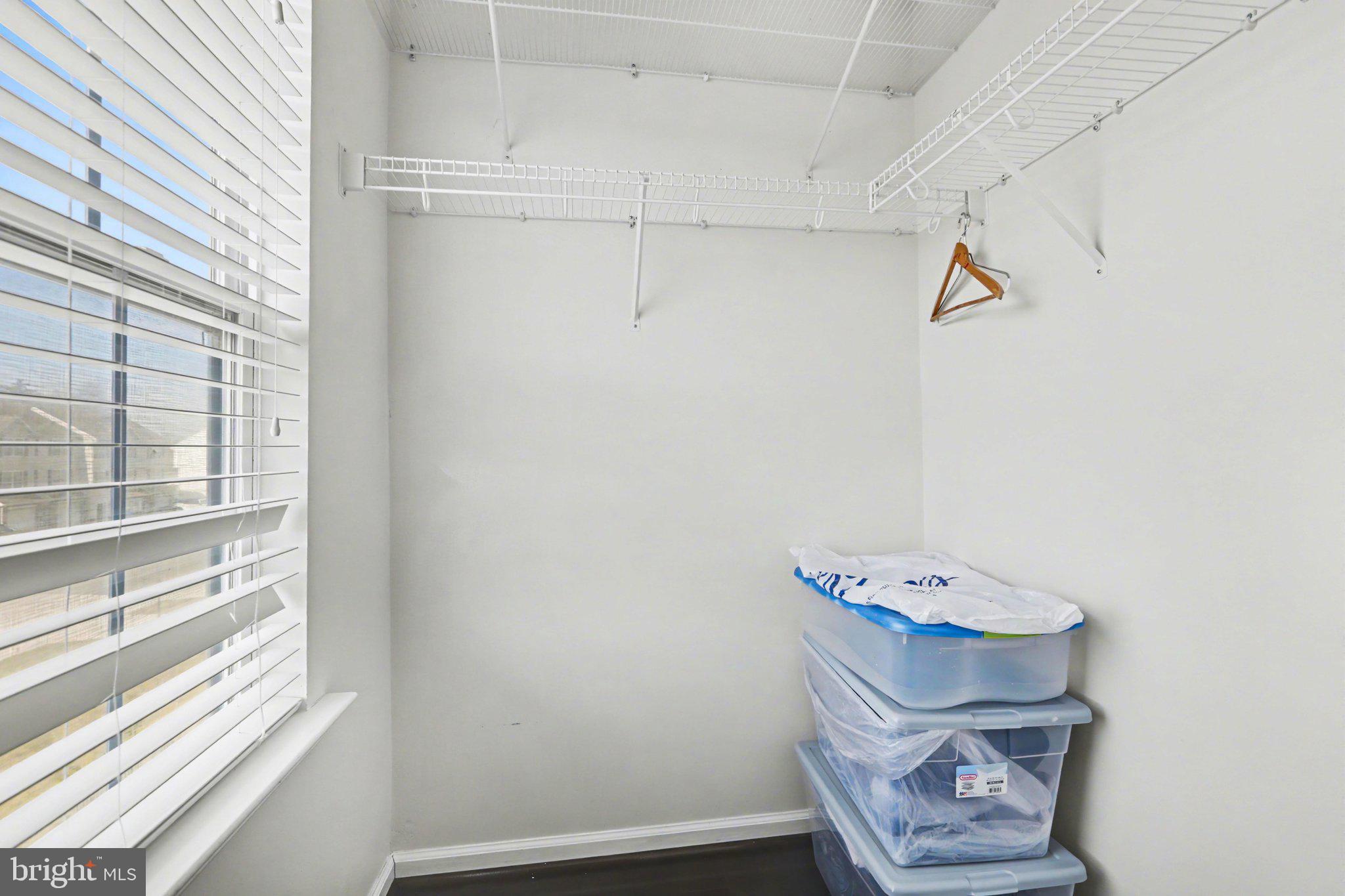 JACKSON HEIGHTS - Residential