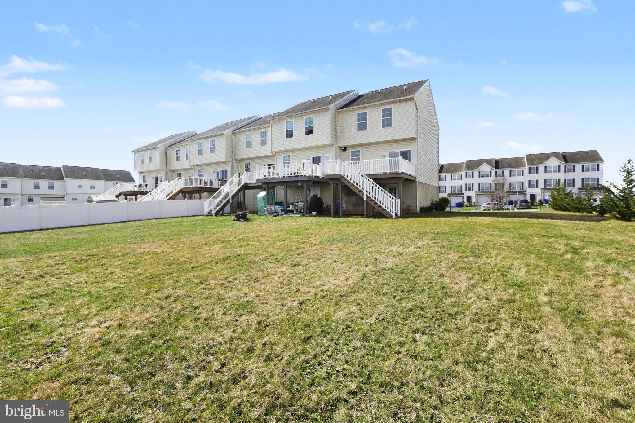 JACKSON HEIGHTS - Residential