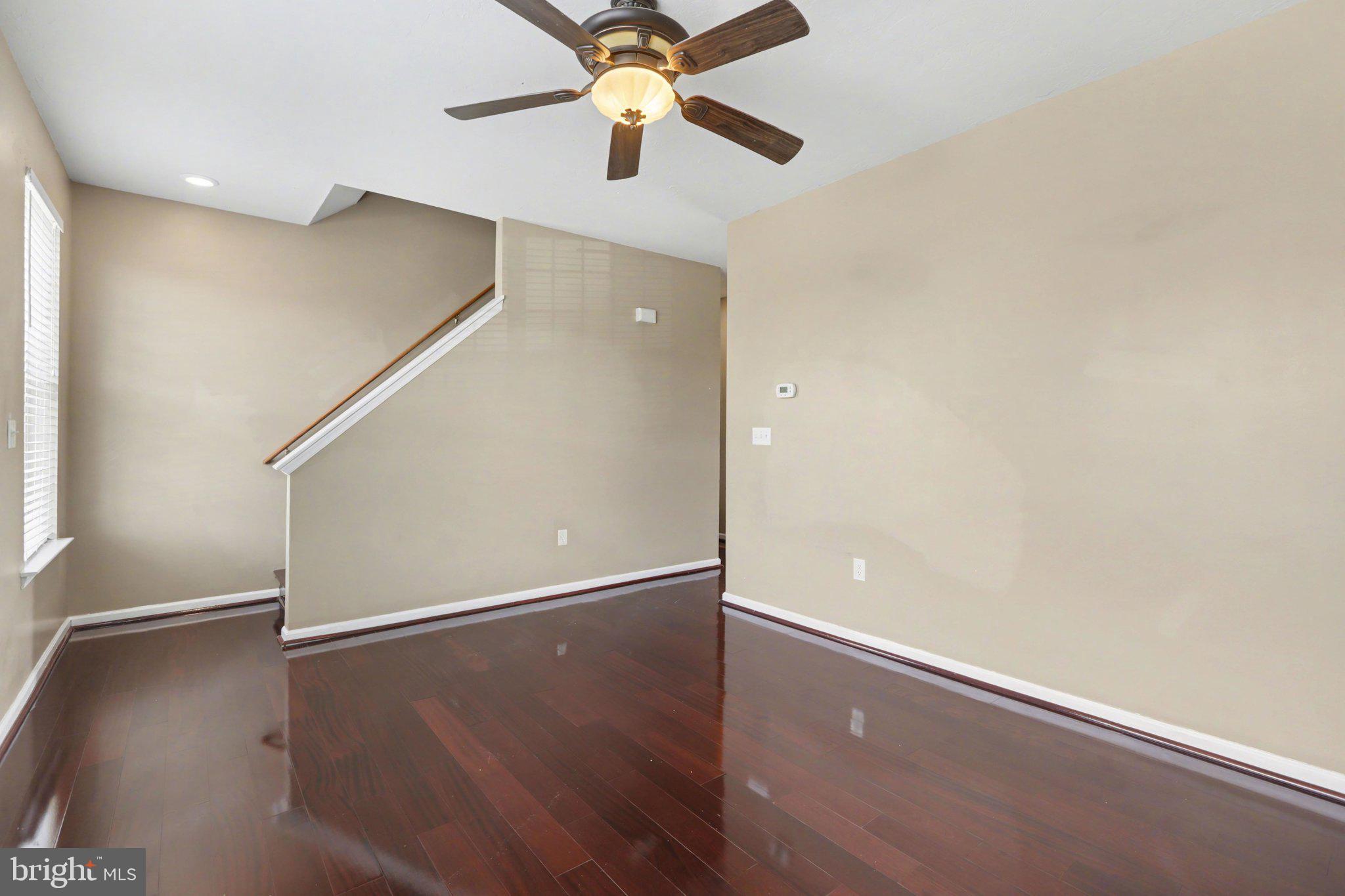 JACKSON HEIGHTS - Residential