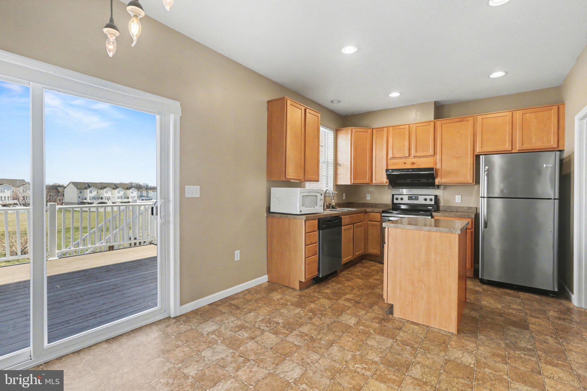 JACKSON HEIGHTS - Residential