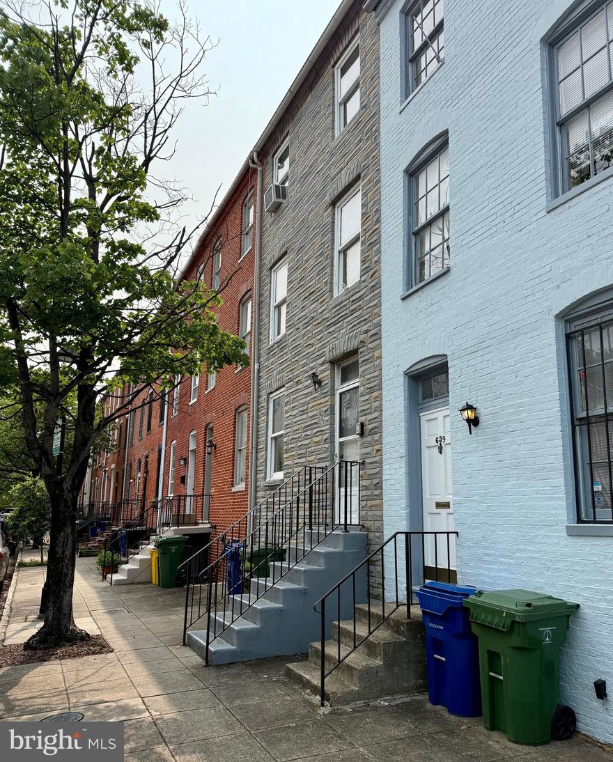 Ridgely’s Delight is a friendly, diverse neighborhood near downtown Baltimore. Its tree-lined streets and quaint row houses convey a sense of historic charm. Residents are walking distance from the Babe Ruth Museum , Camden Yards, Ravens Stadium, and the Inner Harbor, and many of Baltimore’s other attractions. An actively engaged community helps make Ridgely’s feel like home to newcomers and long-time residents alike.
When you step into Ridgely’s Delight, it feels like a quiet refuge from the bustling city. You might find families with young children enjoying the recently renovated playground, or residents strolling through the spacious Conway Street Park. Neighbors greet each other in the street as they pass by. If you like the idea of a tight-knit community but want all the conveniences of an urban neighborhood, consider coming to Ridgely’s Delight! 
 The location is well demanded among University of Maryland students and staff, in addition to those working at other large and small companies in the immediate area. Access to major commuter routes is optimal, with I-395, I-95, MD-295 and I-83 all easily accessible from the location
 This rare 4 bedroom and 3.5 bathroom townhome offers a half bathroom and a totally updated kitchen (on the main level) that overlooks a cute yard. All of the bathrooms have been remodeled and are beautiful. The basement is full and recently waterproofed and has ton of storage and a washer and dryer.  Call today for a private tour!  Currently rented at $3400 per month + utilities. All licensing, MDE certificates are up to date and available. Motivated sellers - all offers welcome!