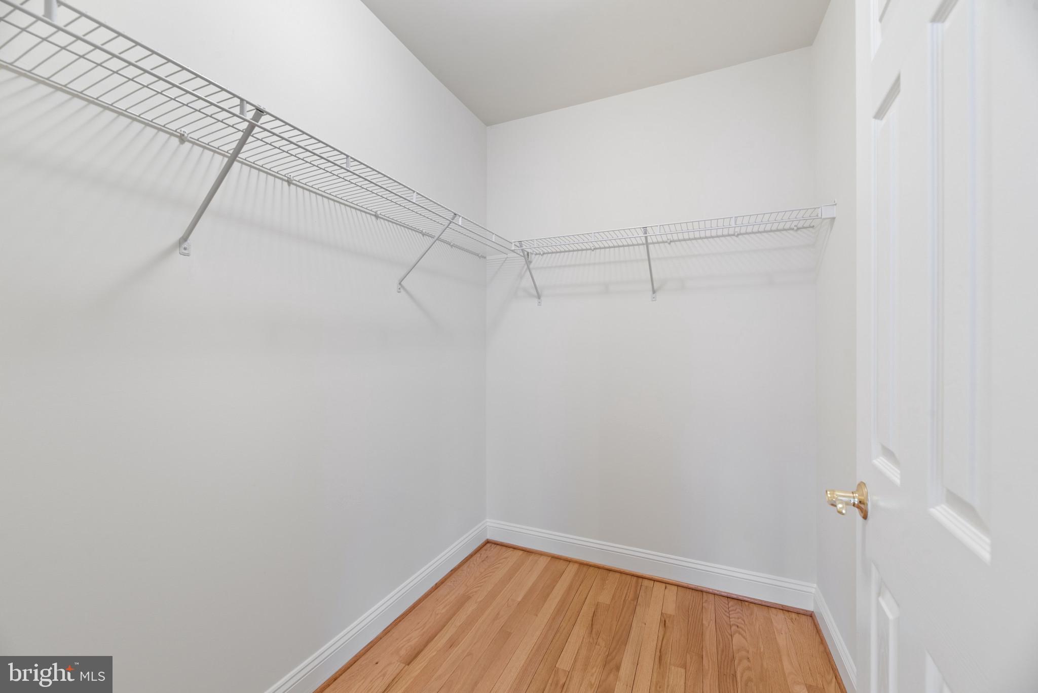 HAMPSHIRE GREENS - Residential