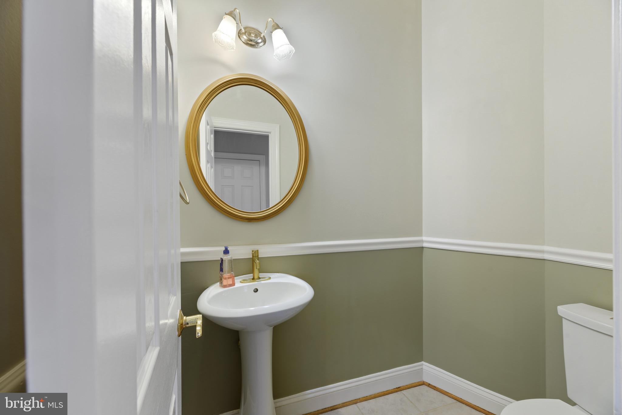 HAMPSHIRE GREENS - Residential