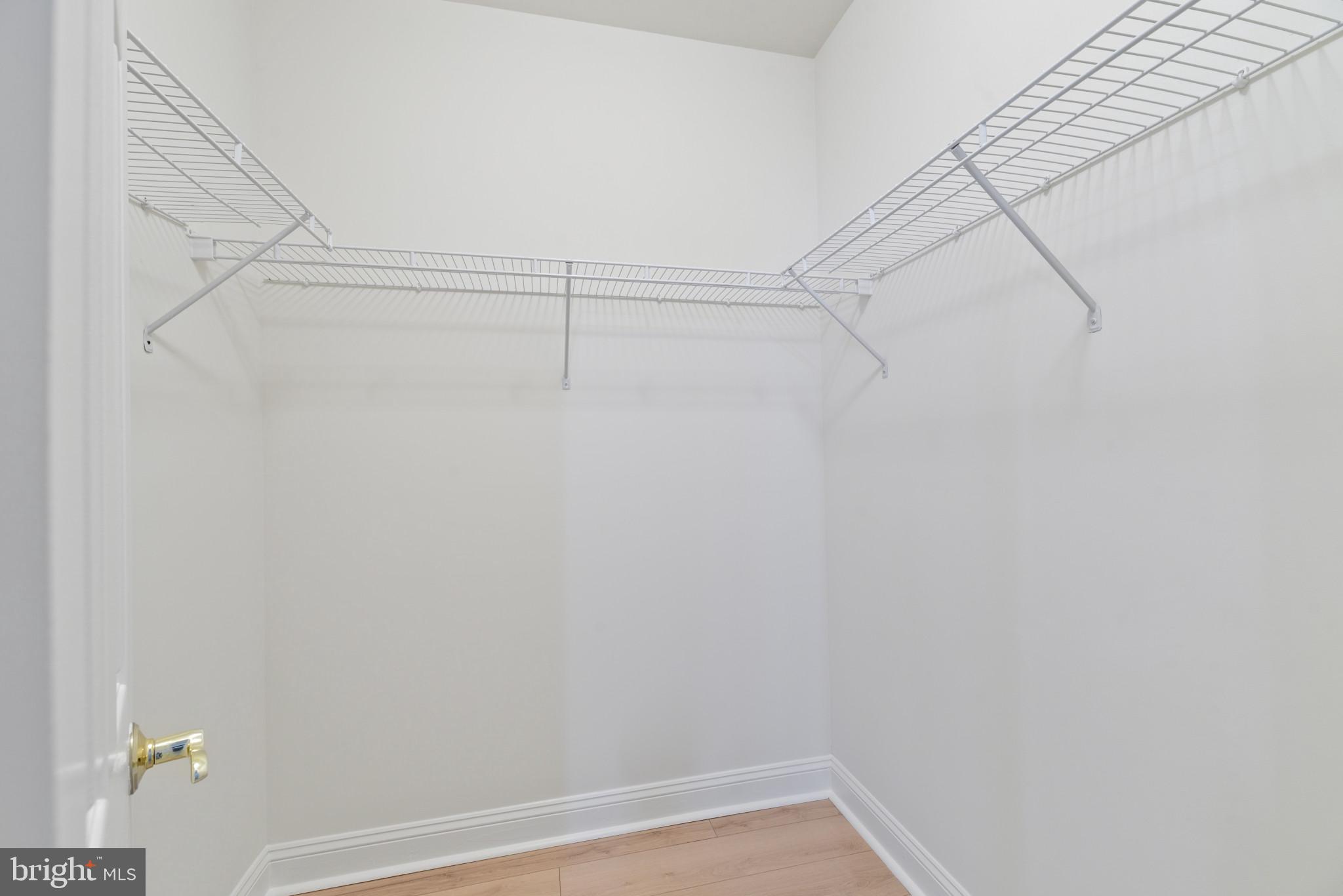 HAMPSHIRE GREENS - Residential