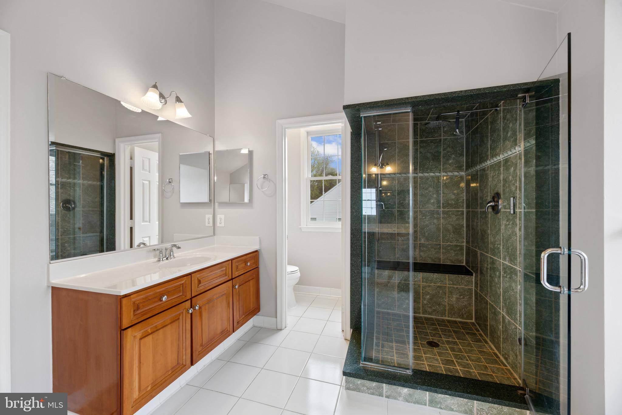 HAMPSHIRE GREENS - Residential