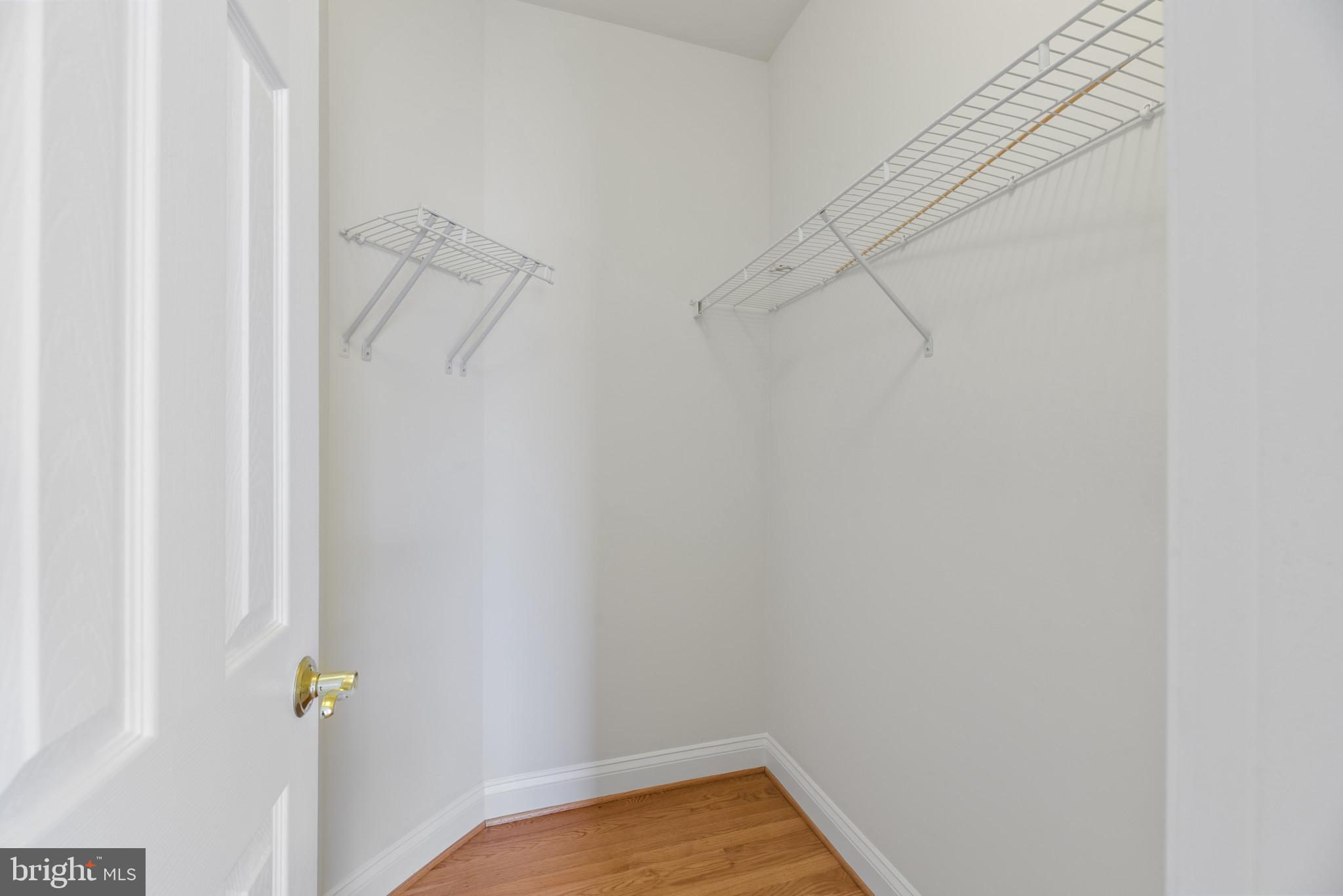 HAMPSHIRE GREENS - Residential