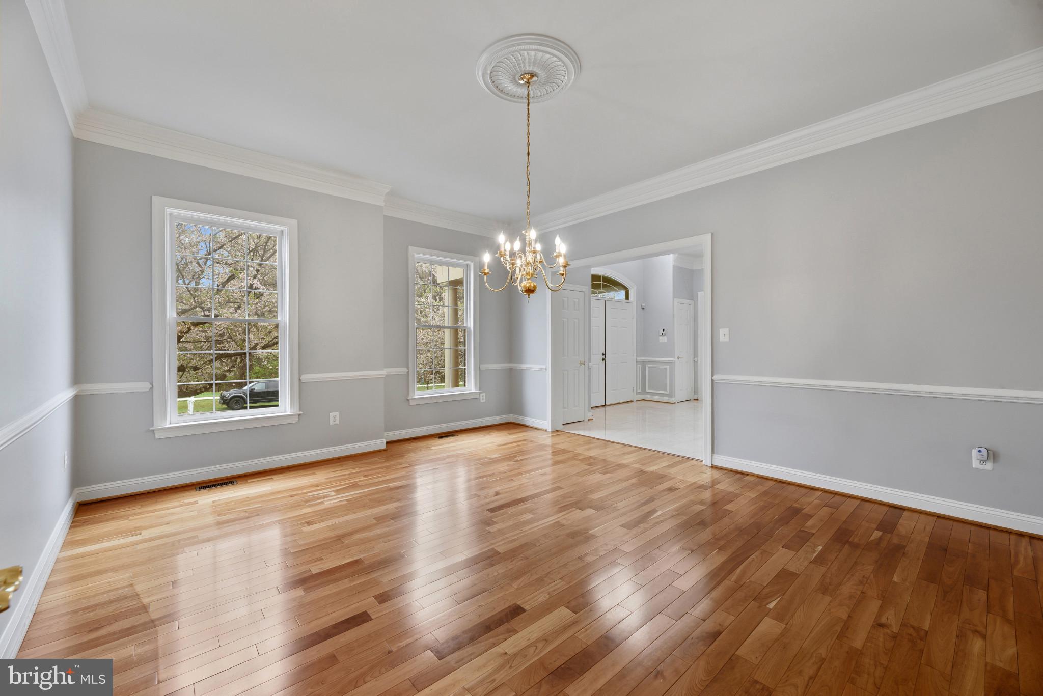 HAMPSHIRE GREENS - Residential