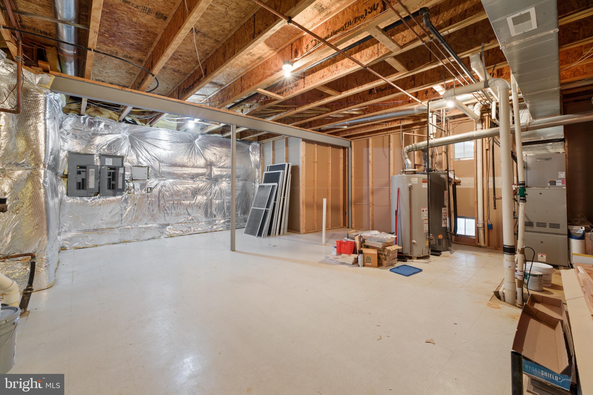 HAMPSHIRE GREENS - Residential