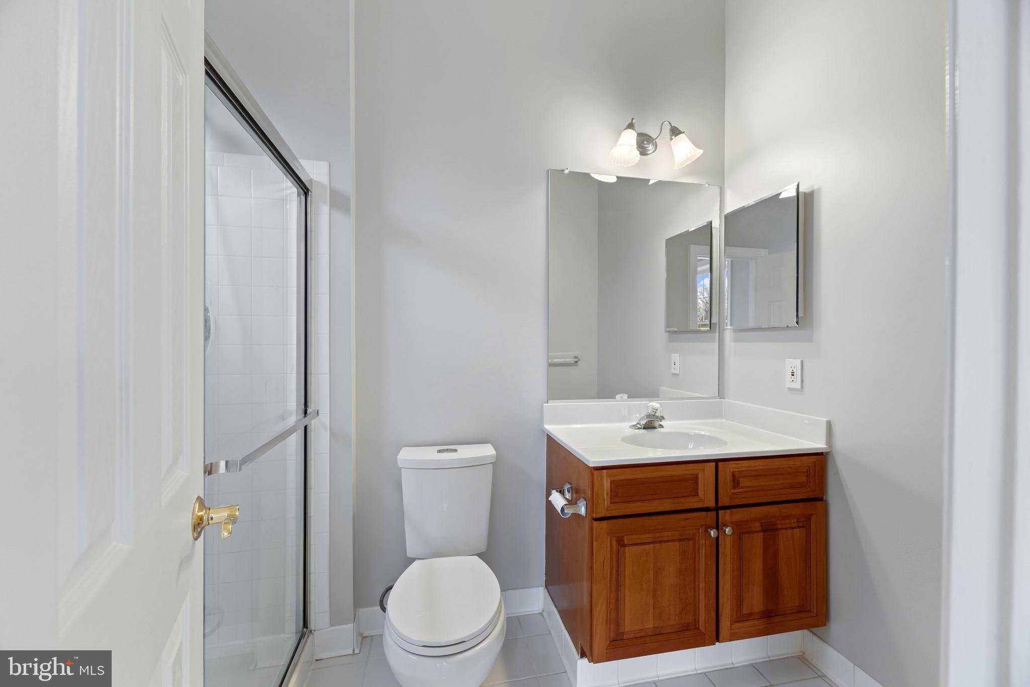 HAMPSHIRE GREENS - Residential