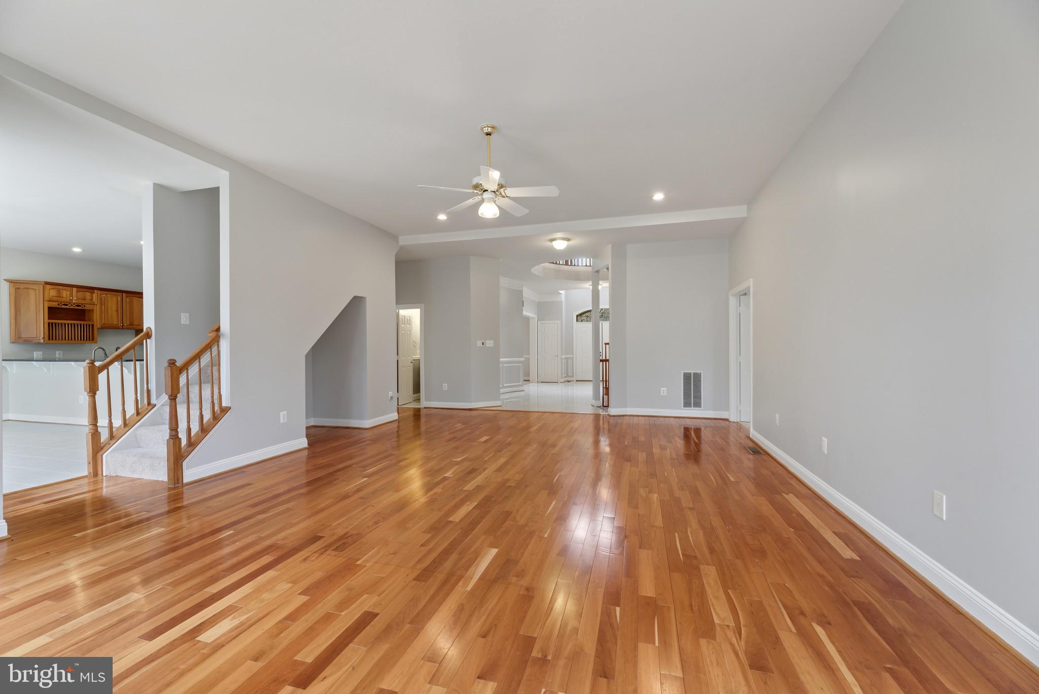 HAMPSHIRE GREENS - Residential