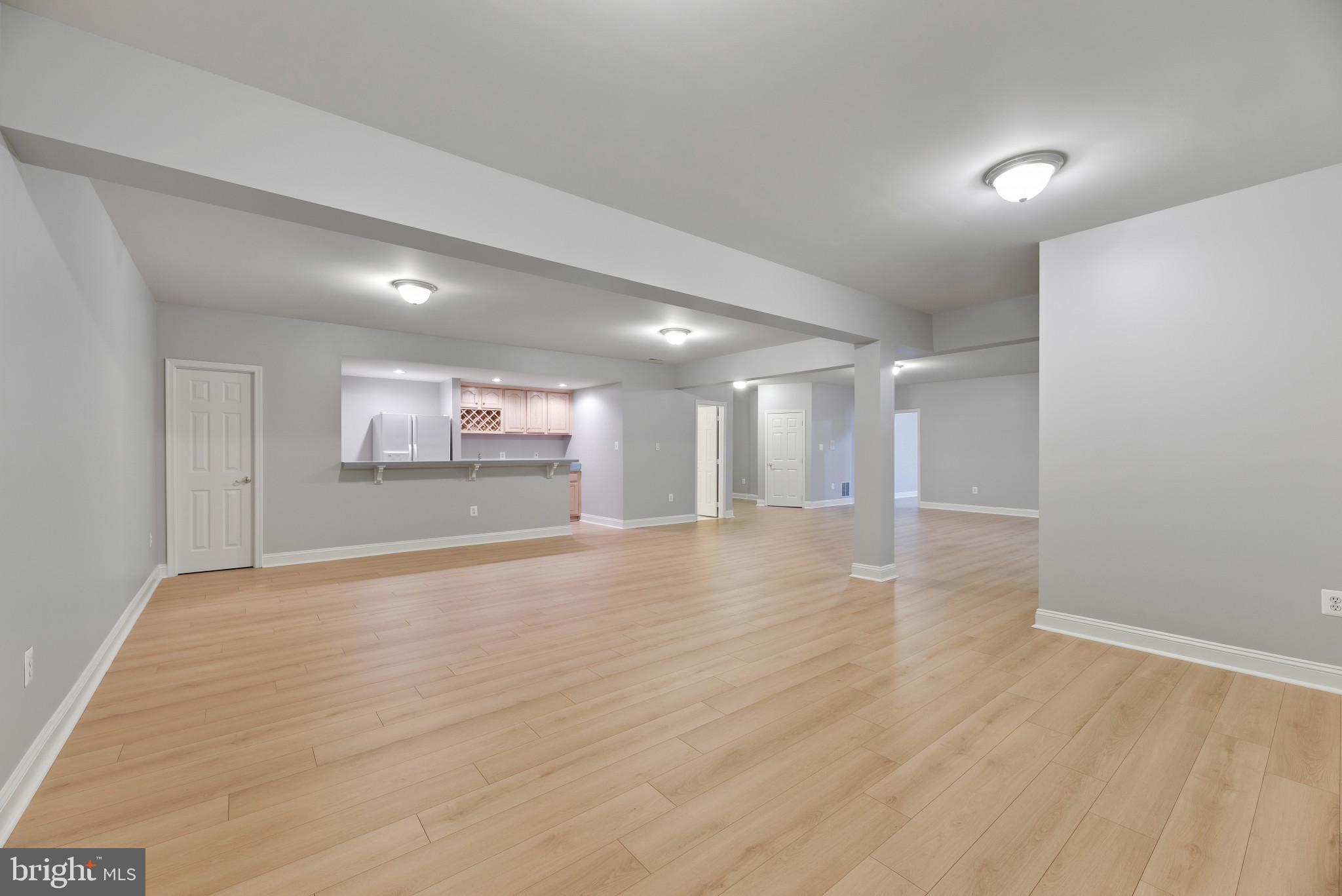 HAMPSHIRE GREENS - Residential