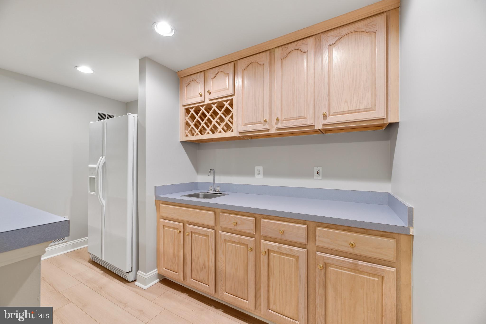 HAMPSHIRE GREENS - Residential