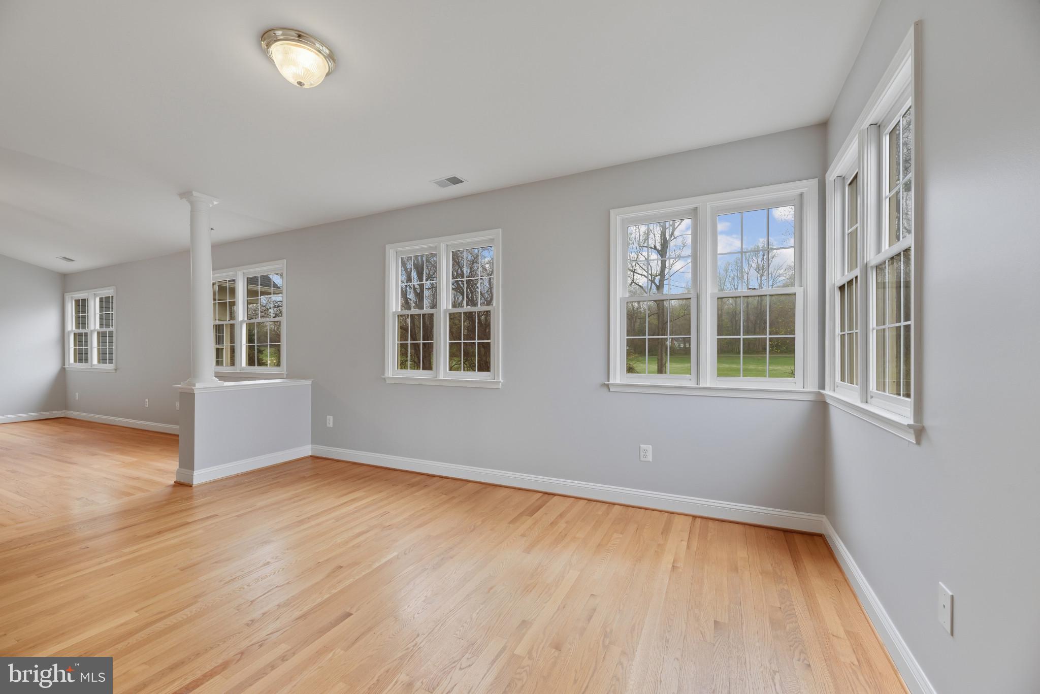 HAMPSHIRE GREENS - Residential