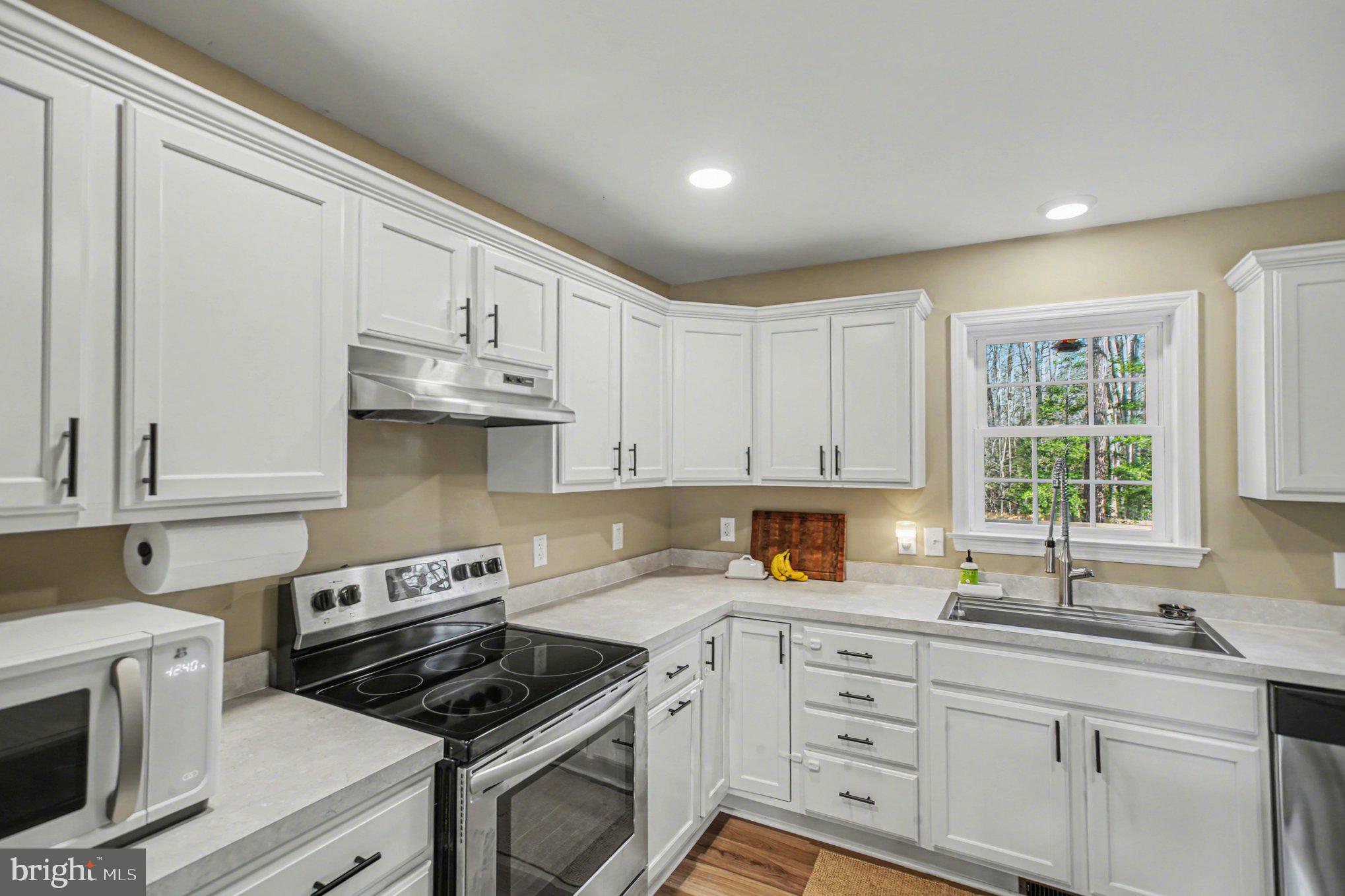 PLACID BAY ESTATES - Residential