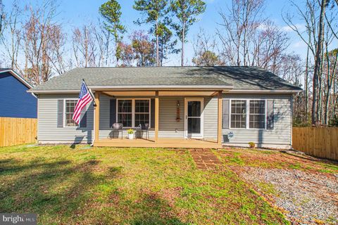 261 AZURE DRIVE COLONIAL BEACH VA 22443
