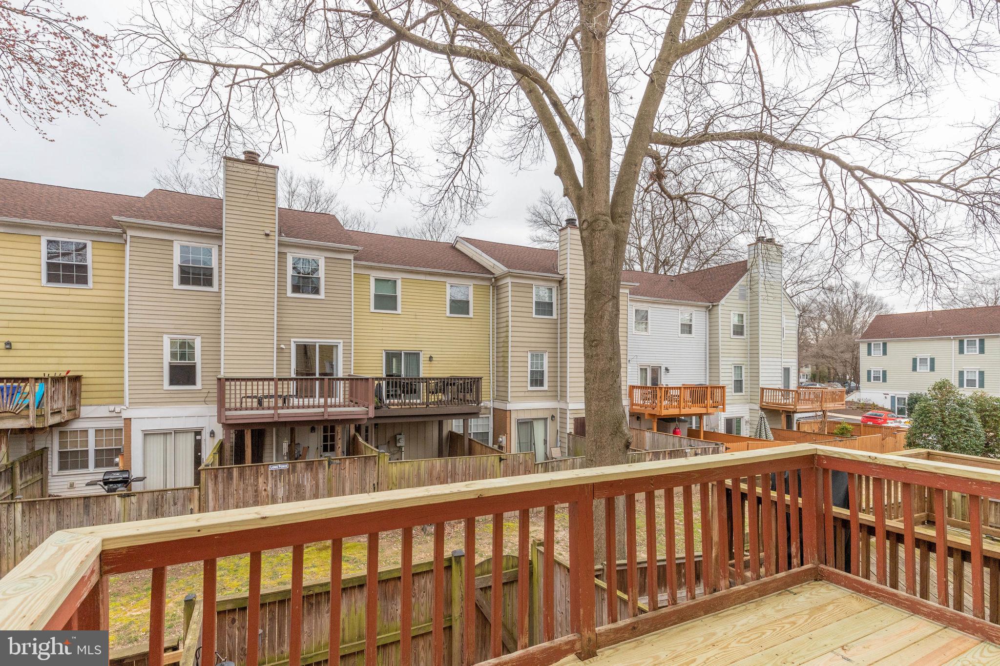 CROFTON MEWS CONDO - Residential