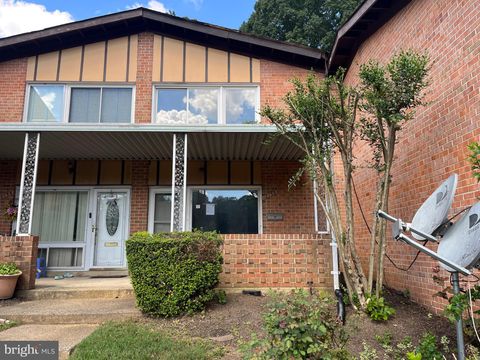 10136 FAIR WOODS DRIVE FAIRFAX VA 22030