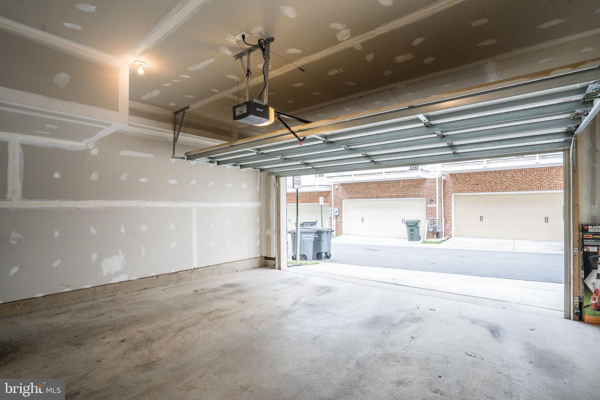 METROWEST - Residential