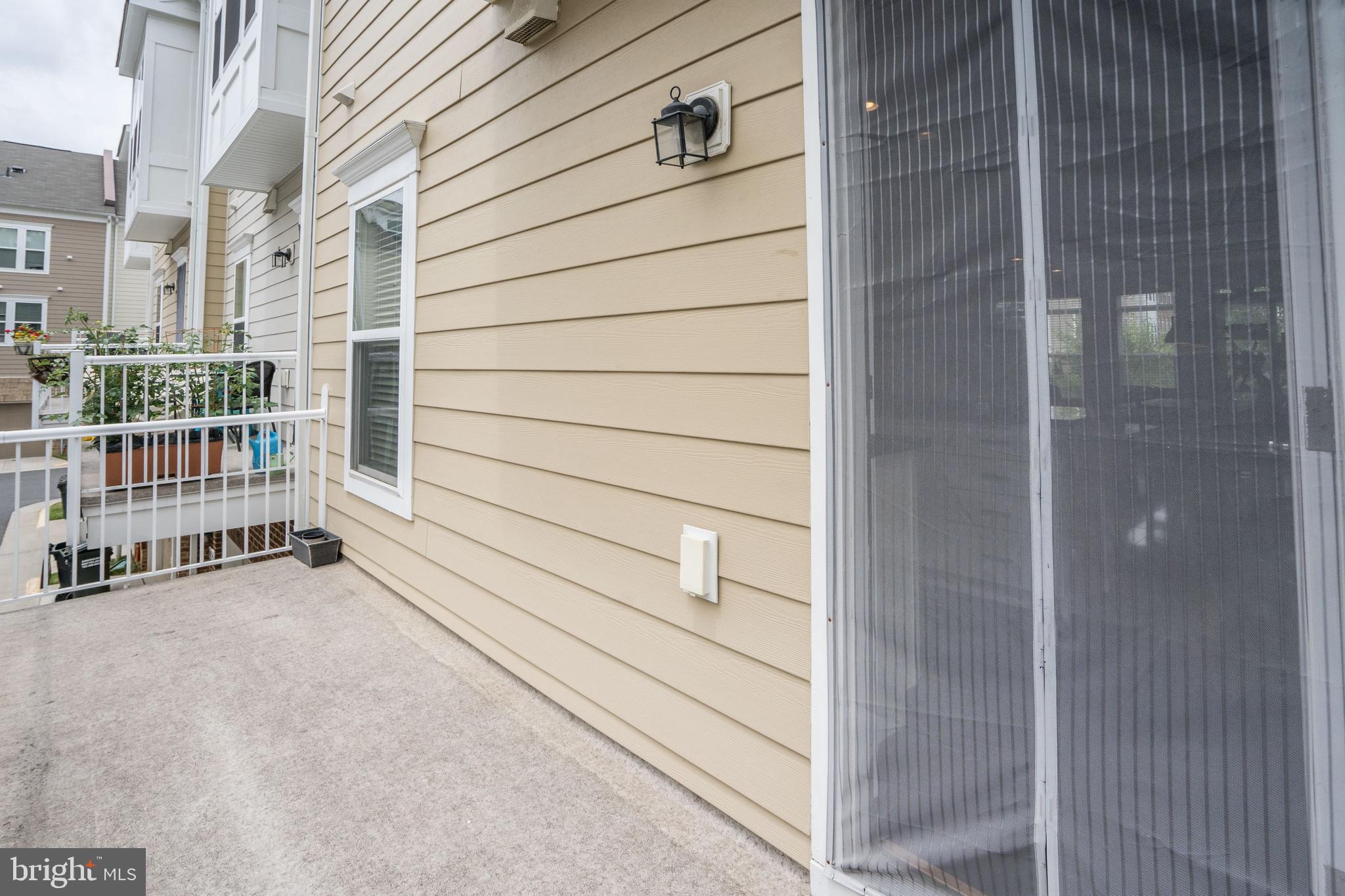 METROWEST - Residential