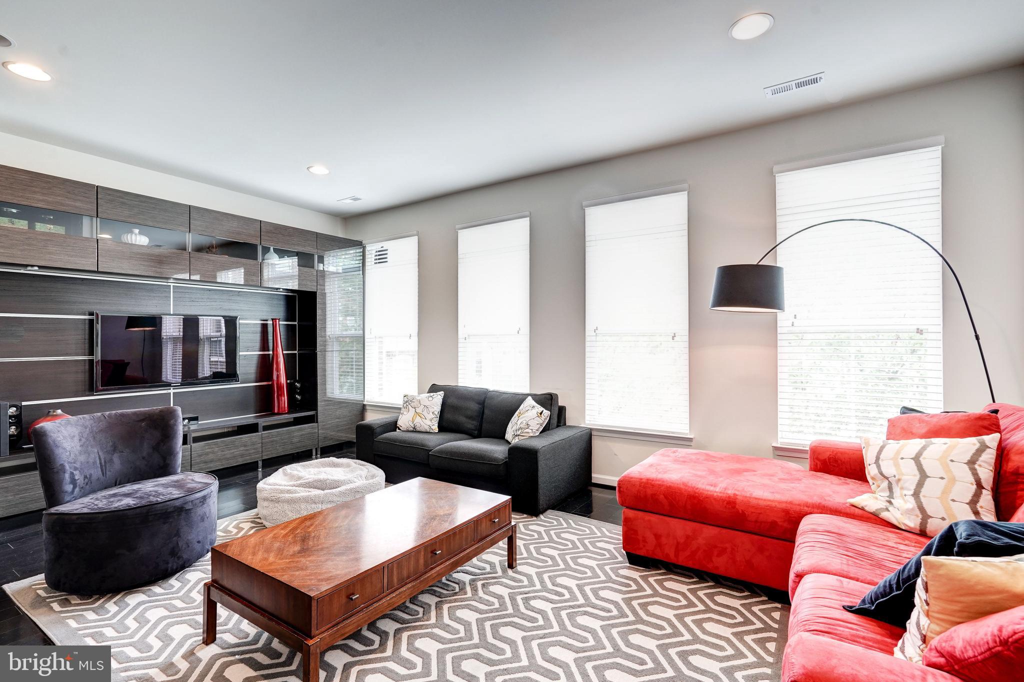 METROWEST - Residential