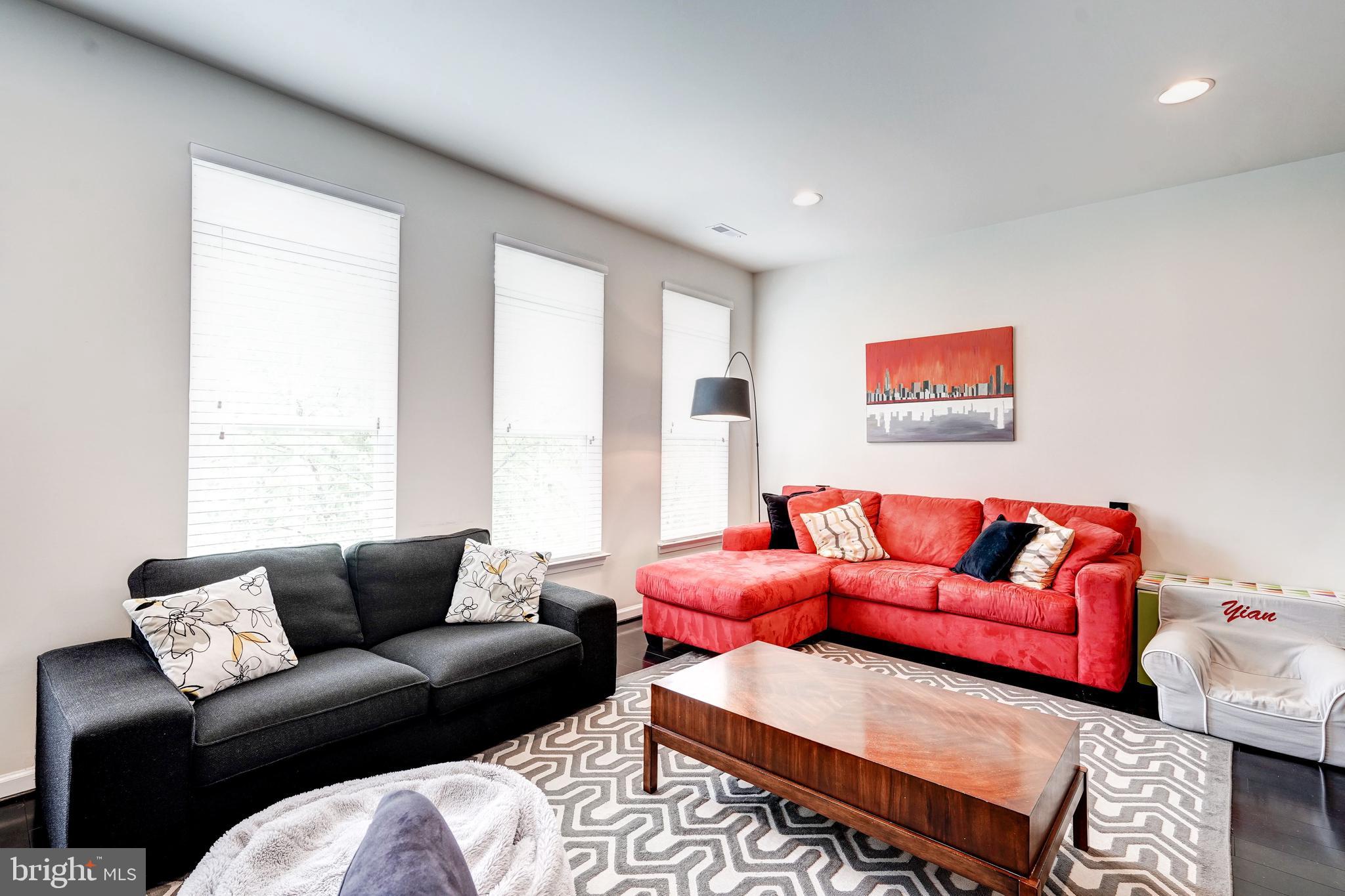 METROWEST - Residential