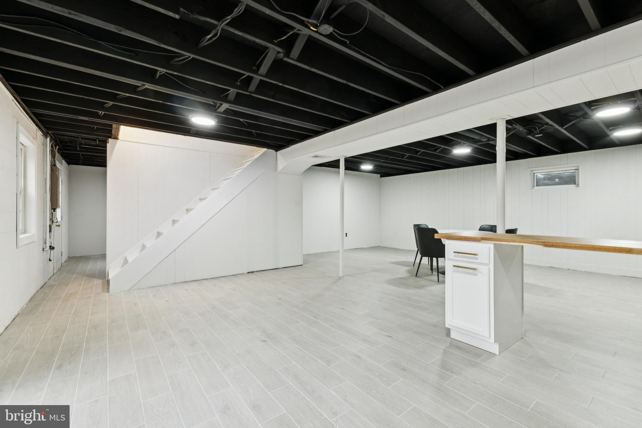 SPRING VALLEY - Residential