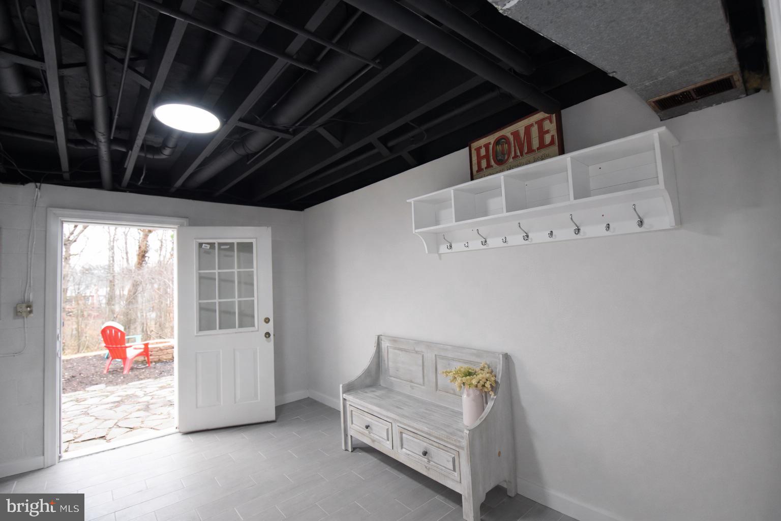 SPRING VALLEY - Residential