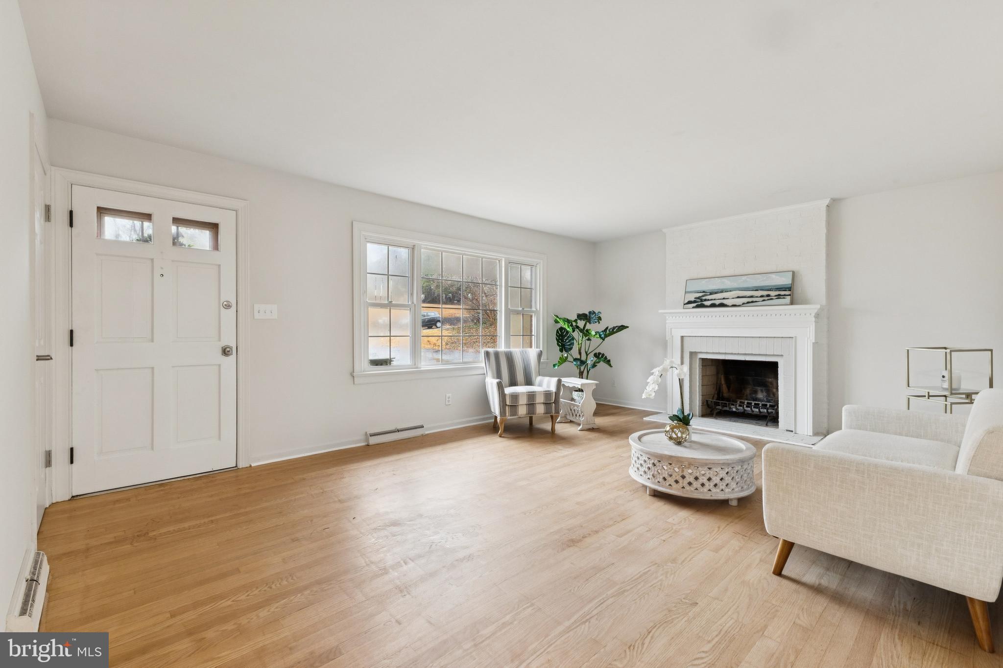 SPRING VALLEY - Residential