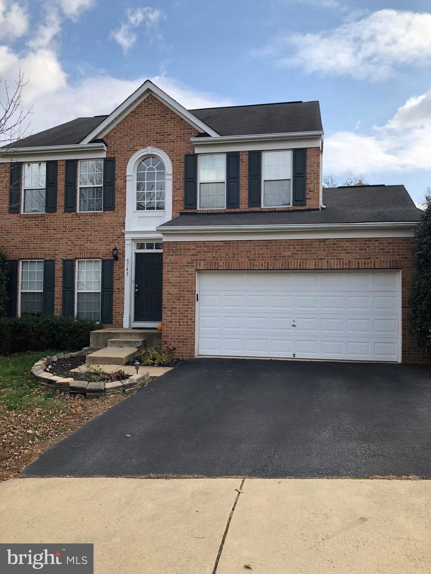 Gorgeous East Hill brick-front colonial loaded with upgrades.  Close to shopping and commute to Fort Belvoir, Quantico, Pentagon, and NoVA.