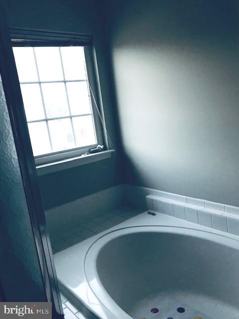 MASONS PASSAGE - Residential Lease