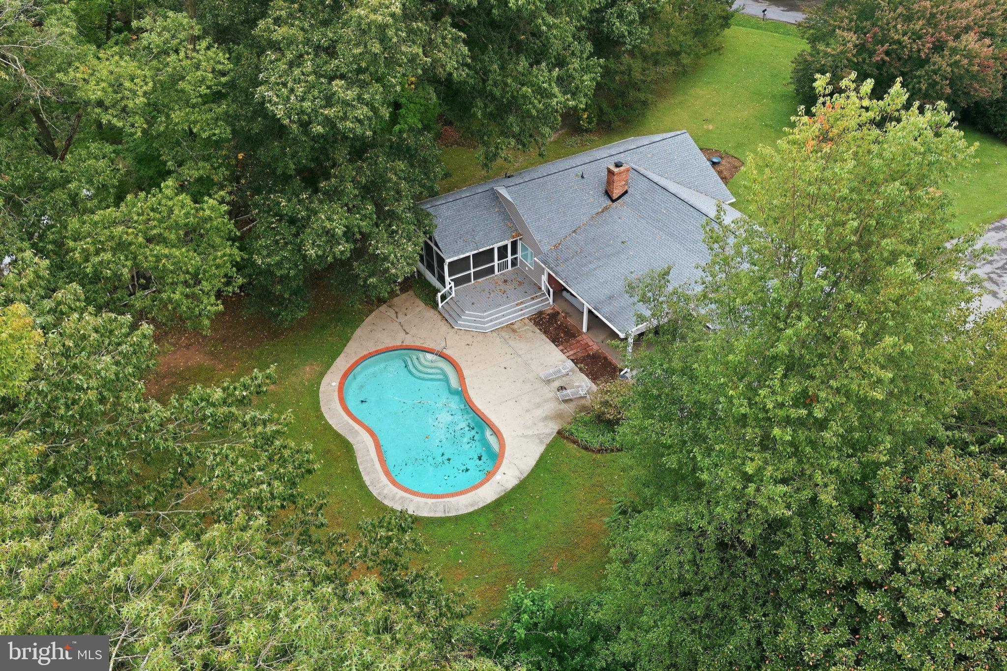 225 HICKORY RIDGE DRIVE