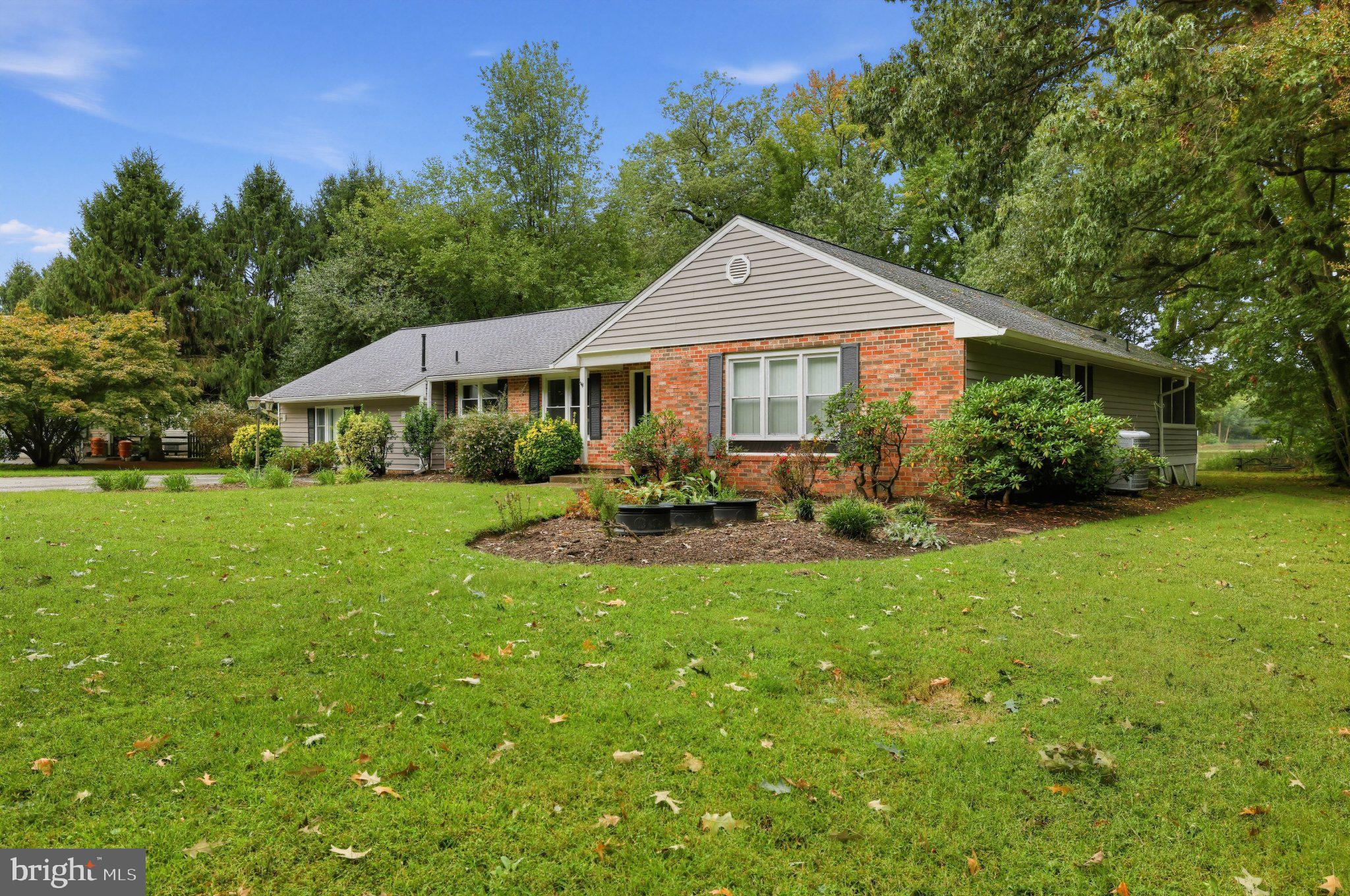 225 HICKORY RIDGE DRIVE