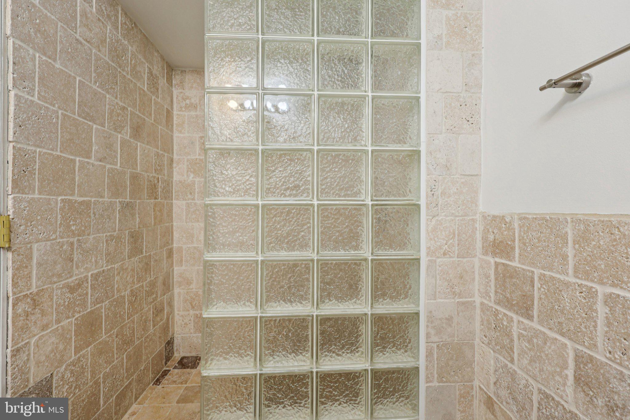 ASHBURN FARM - Residential