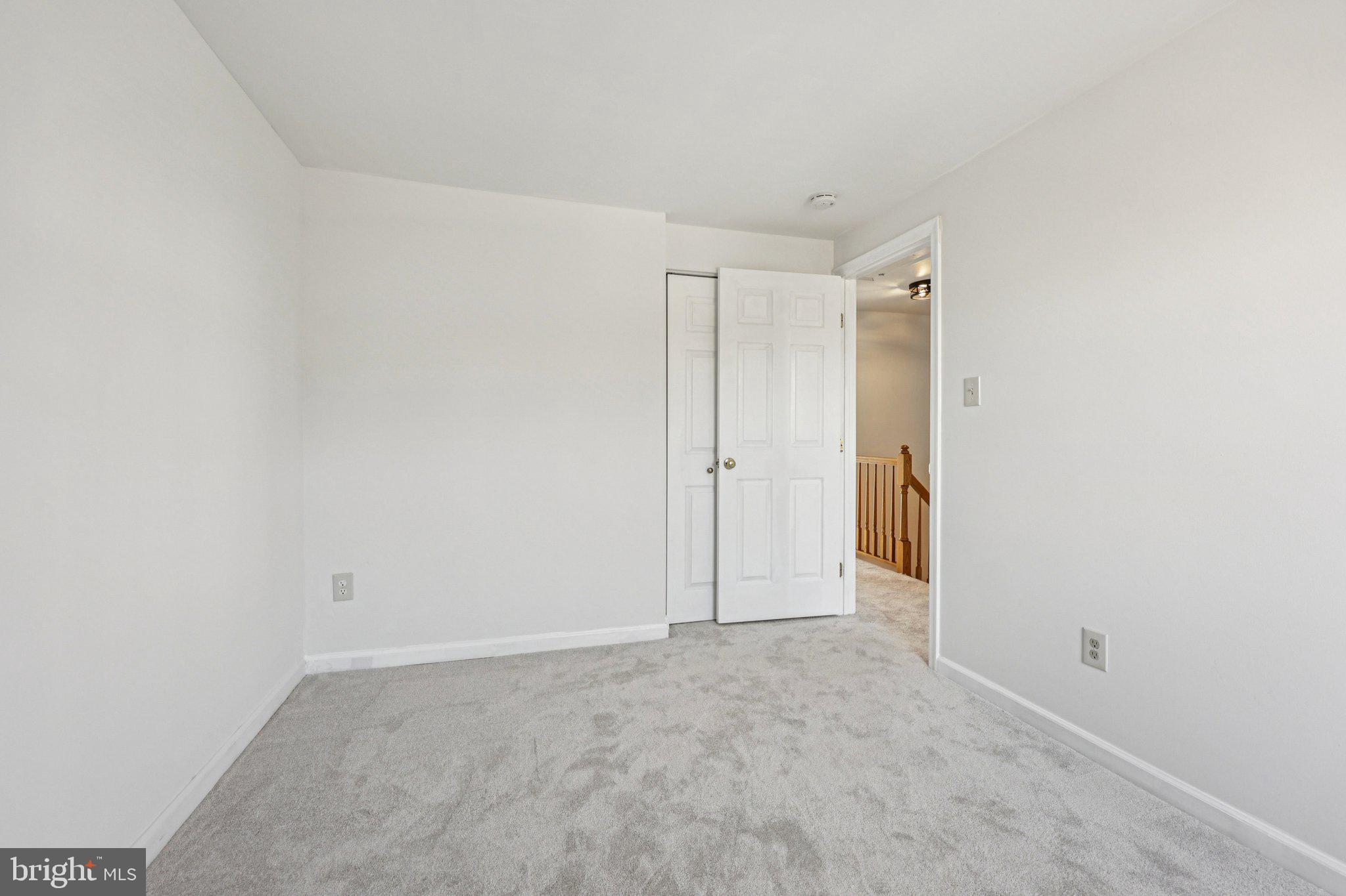 ASHBURN FARM - Residential