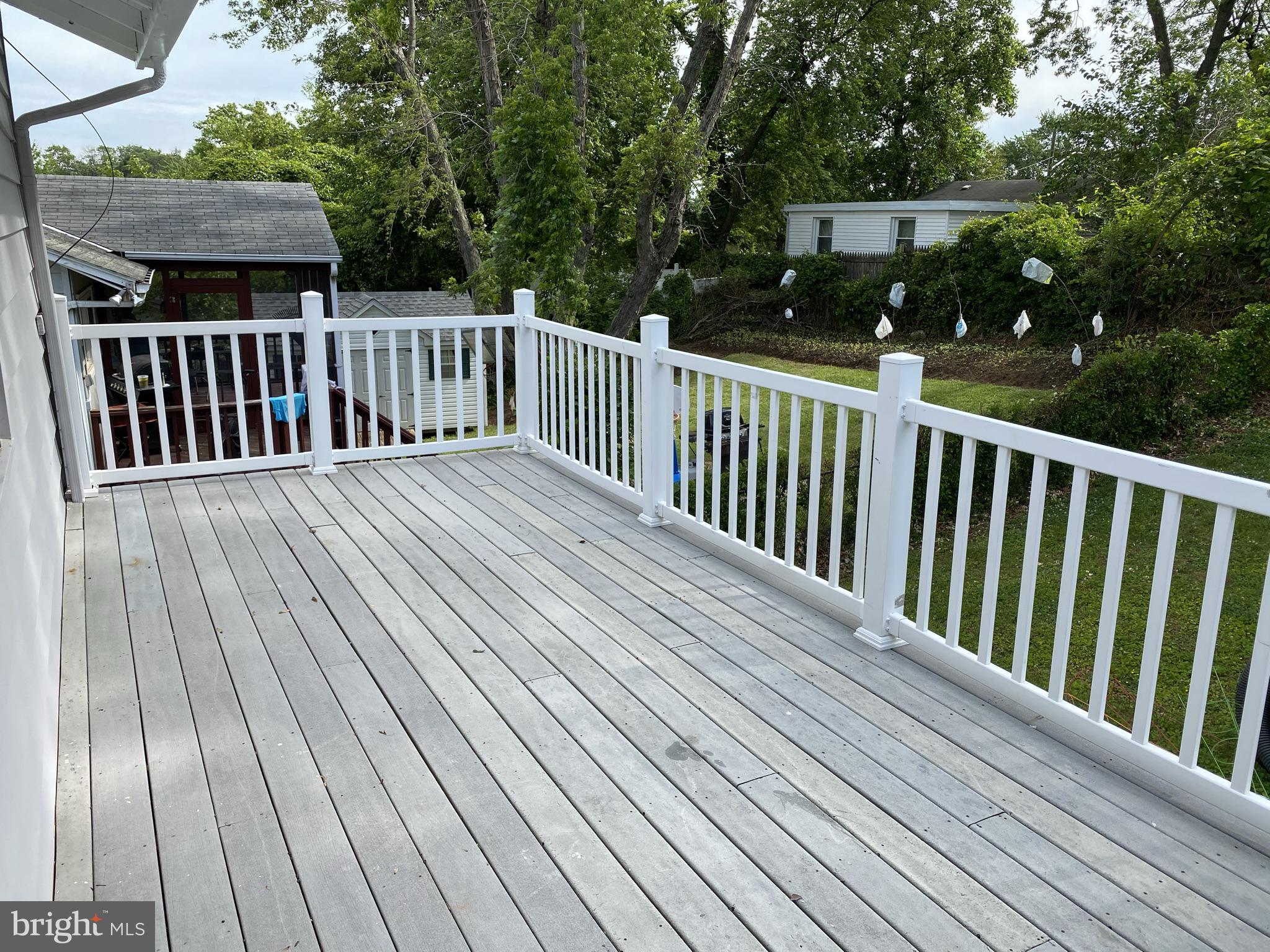 GLENARDEN WOODS - Residential