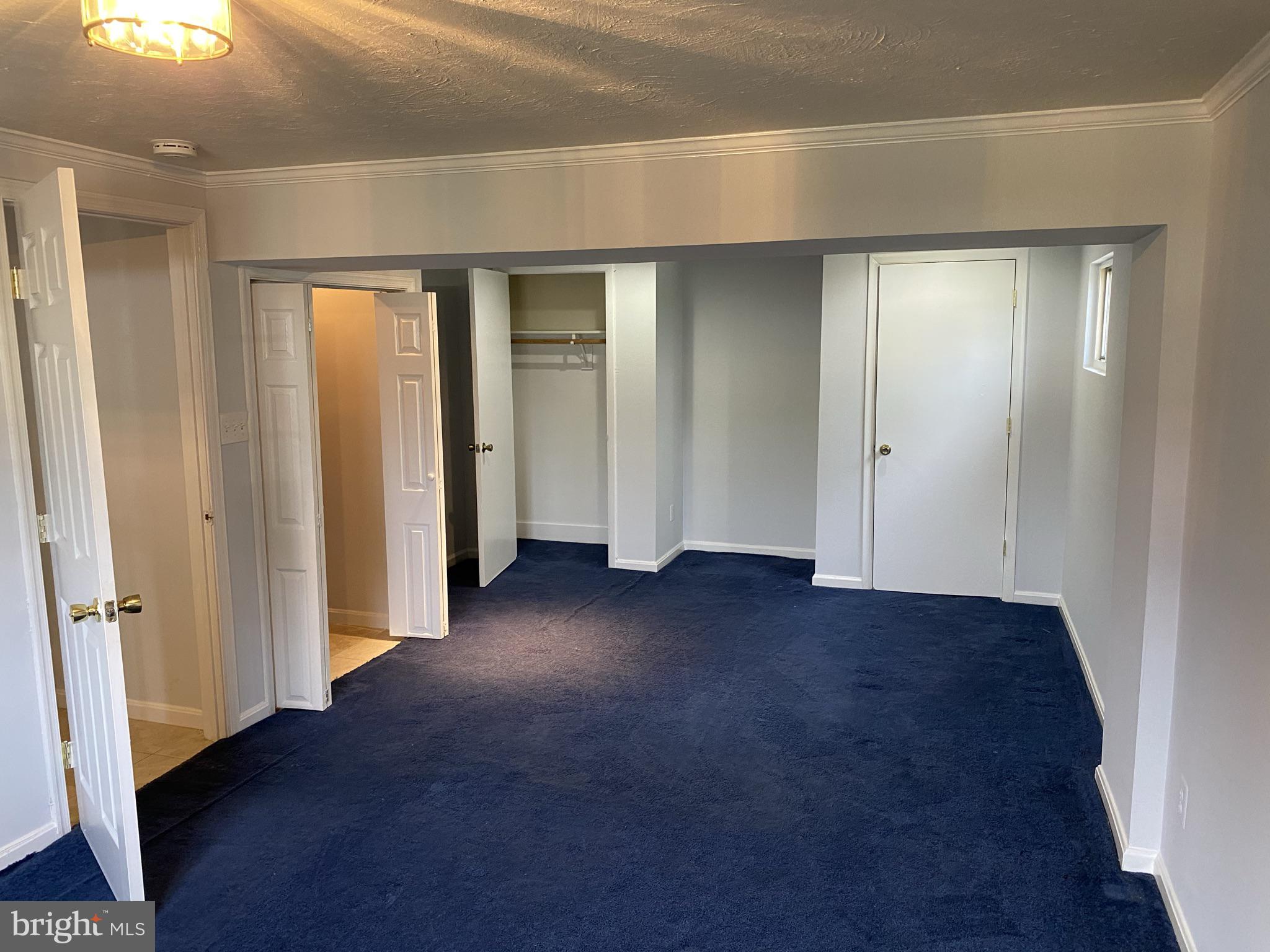 GLENARDEN WOODS - Residential