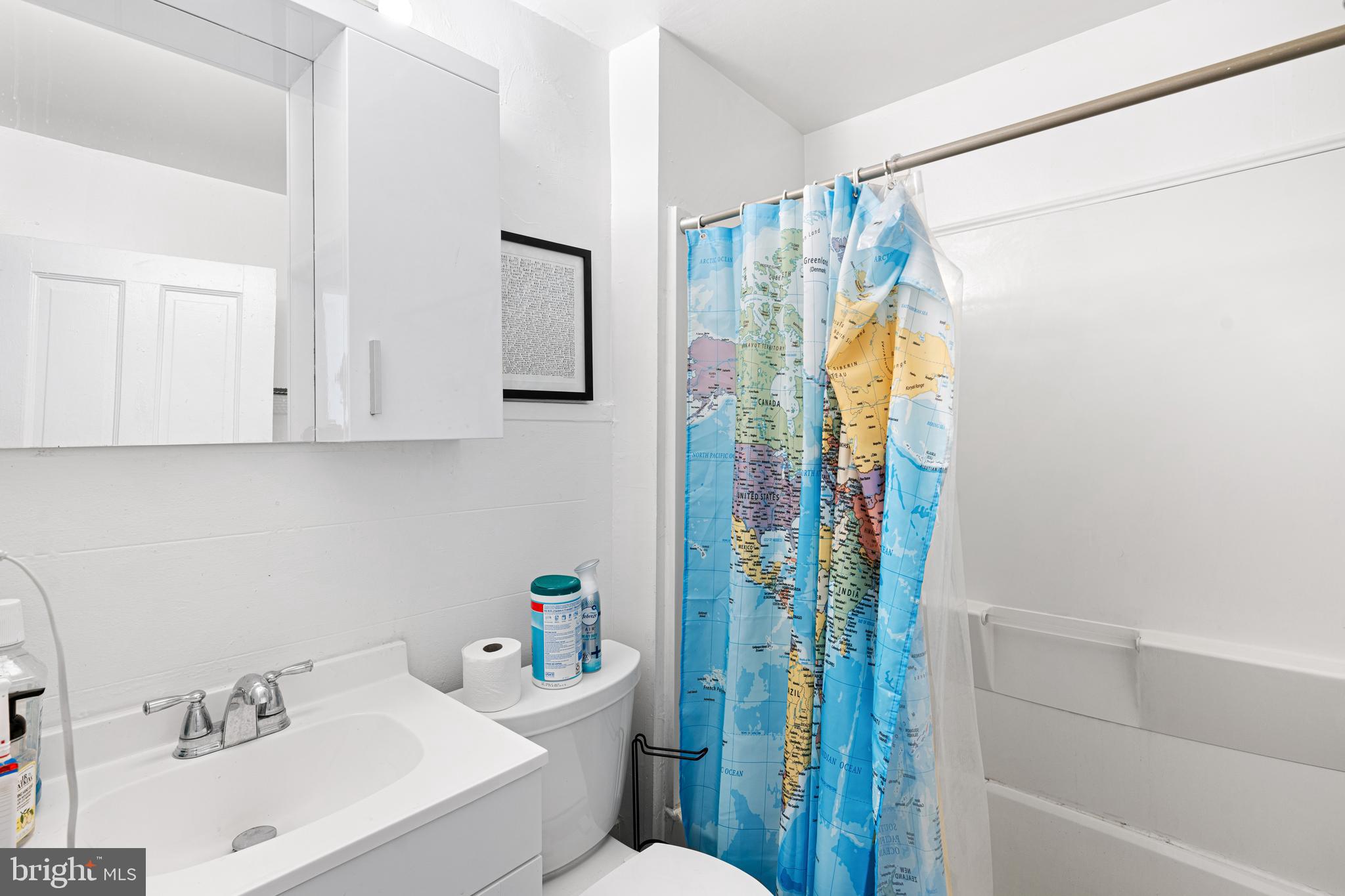 WHITMAN - Residential Lease