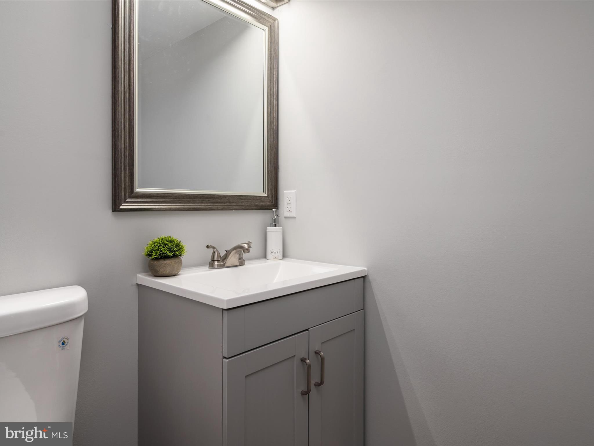 BALTIMORE HIGHLANDS - Residential