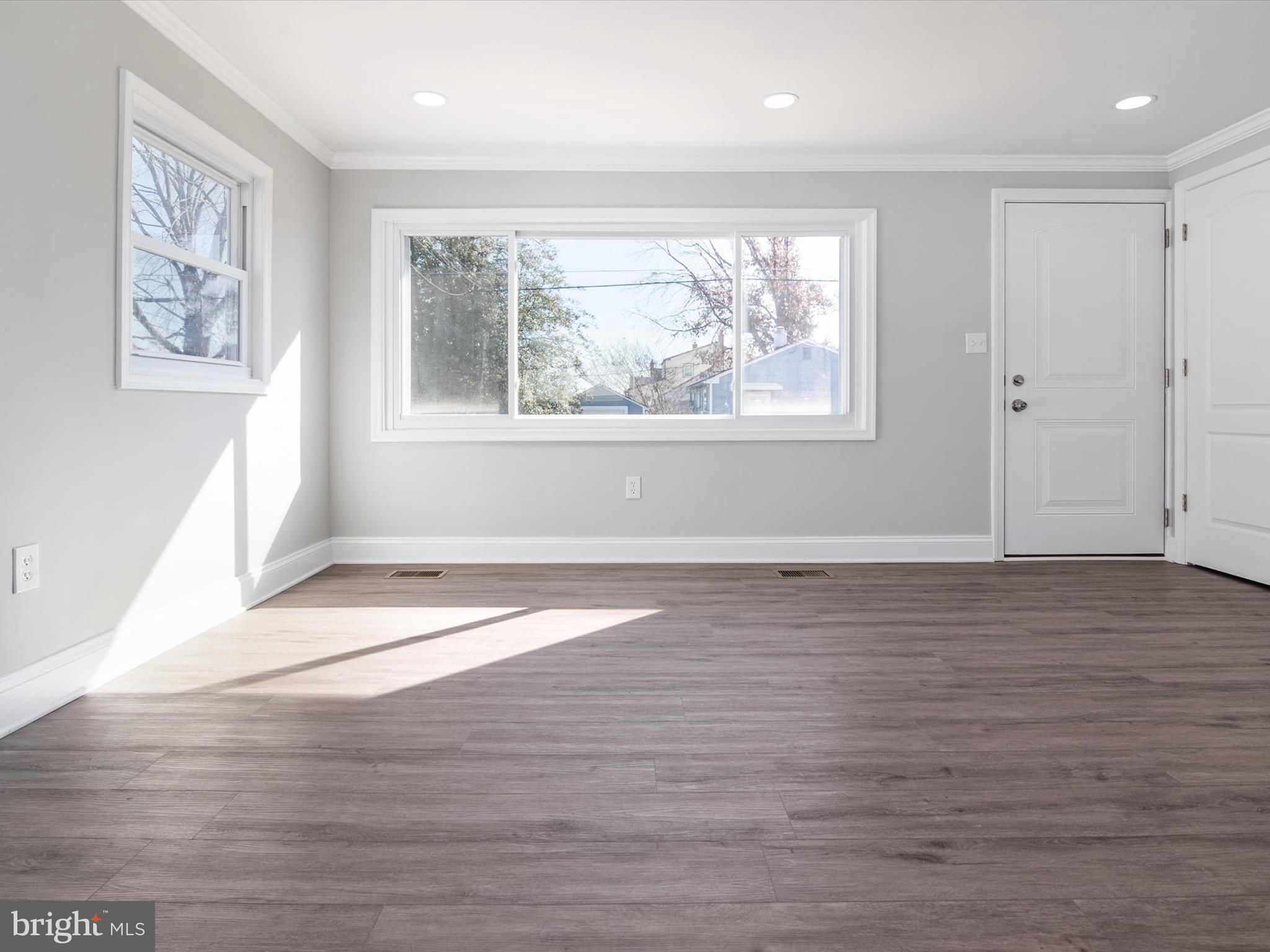 BALTIMORE HIGHLANDS - Residential