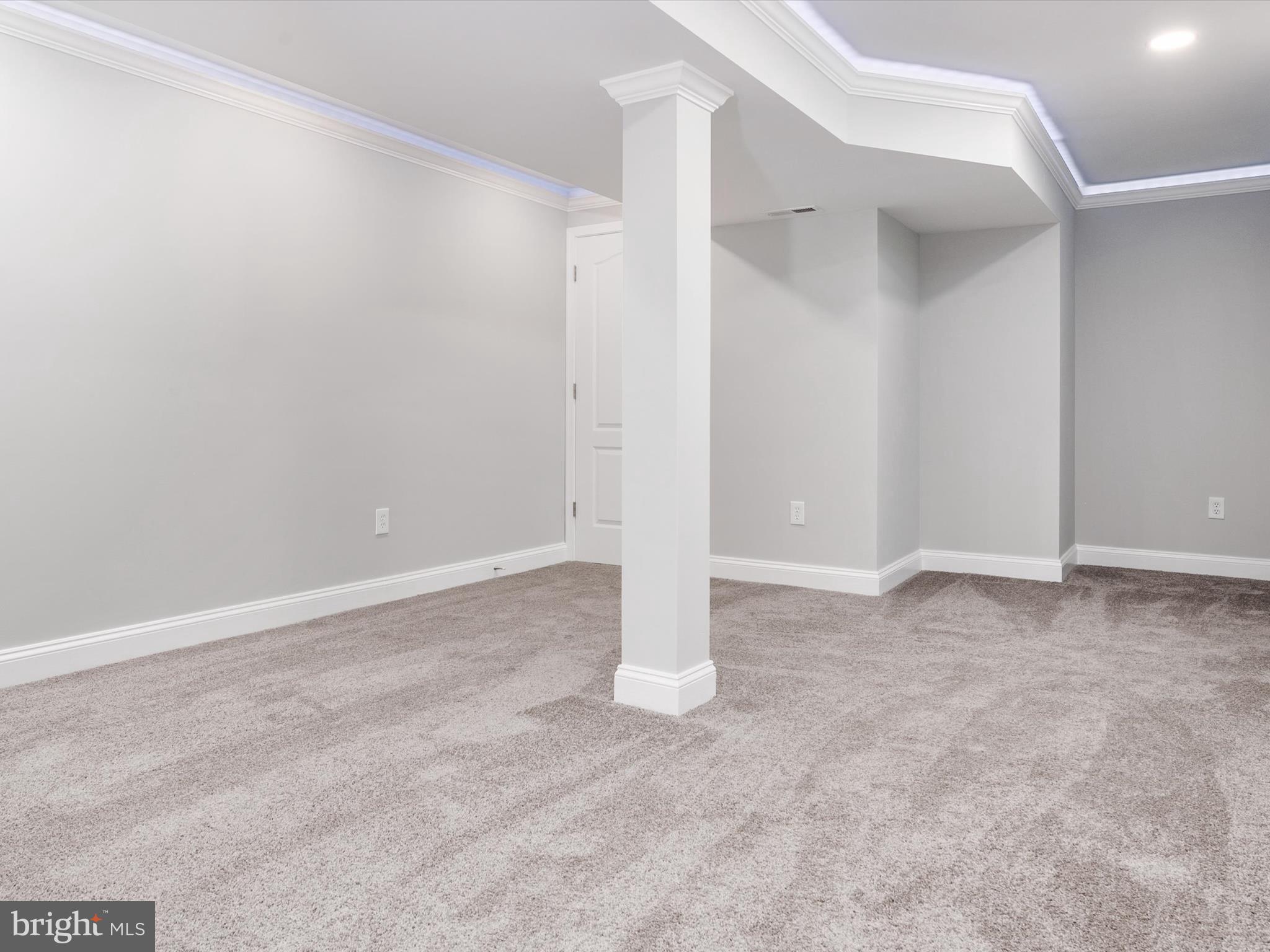 BALTIMORE HIGHLANDS - Residential