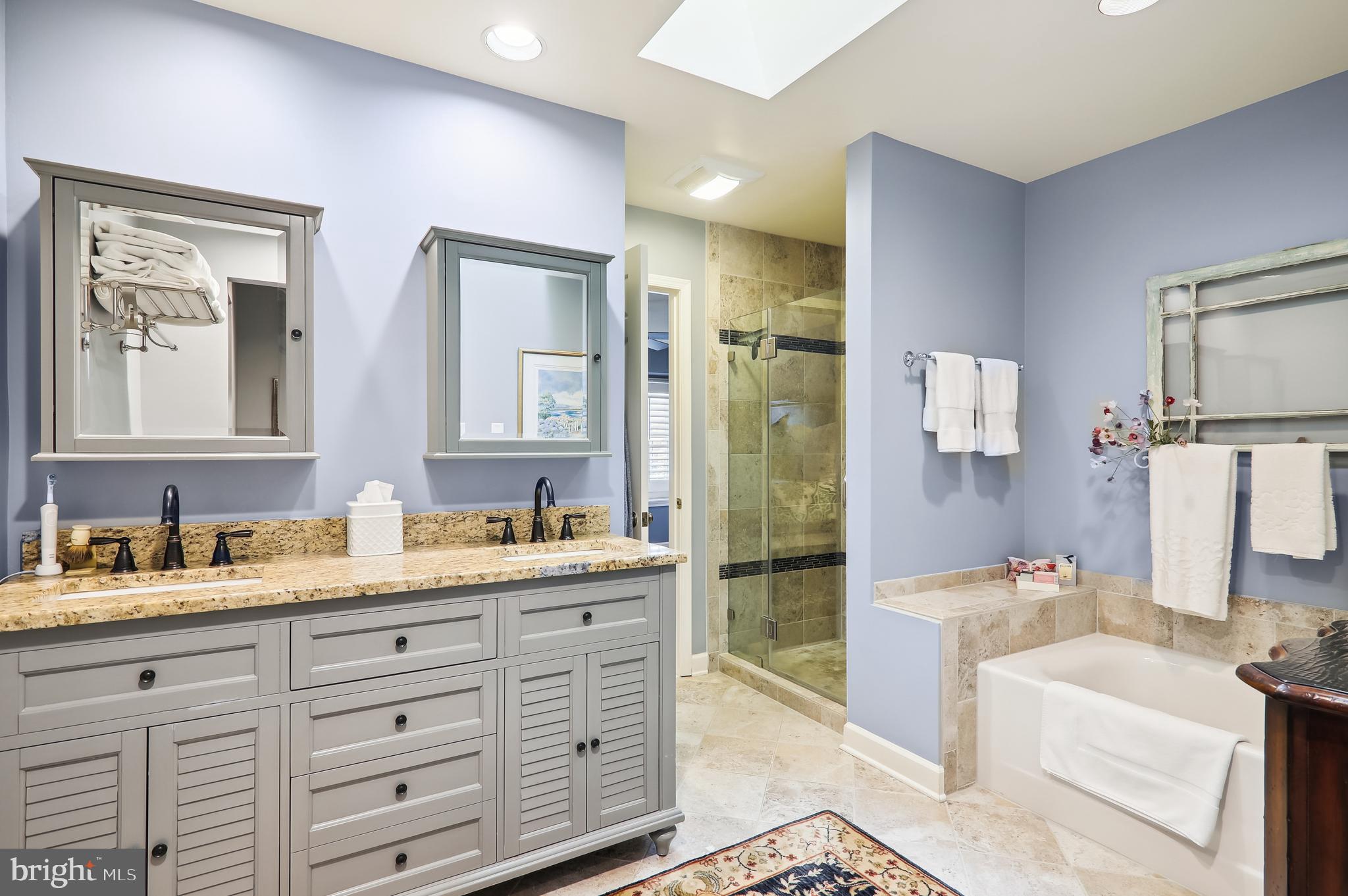 WESTWOOD MEWS - Residential