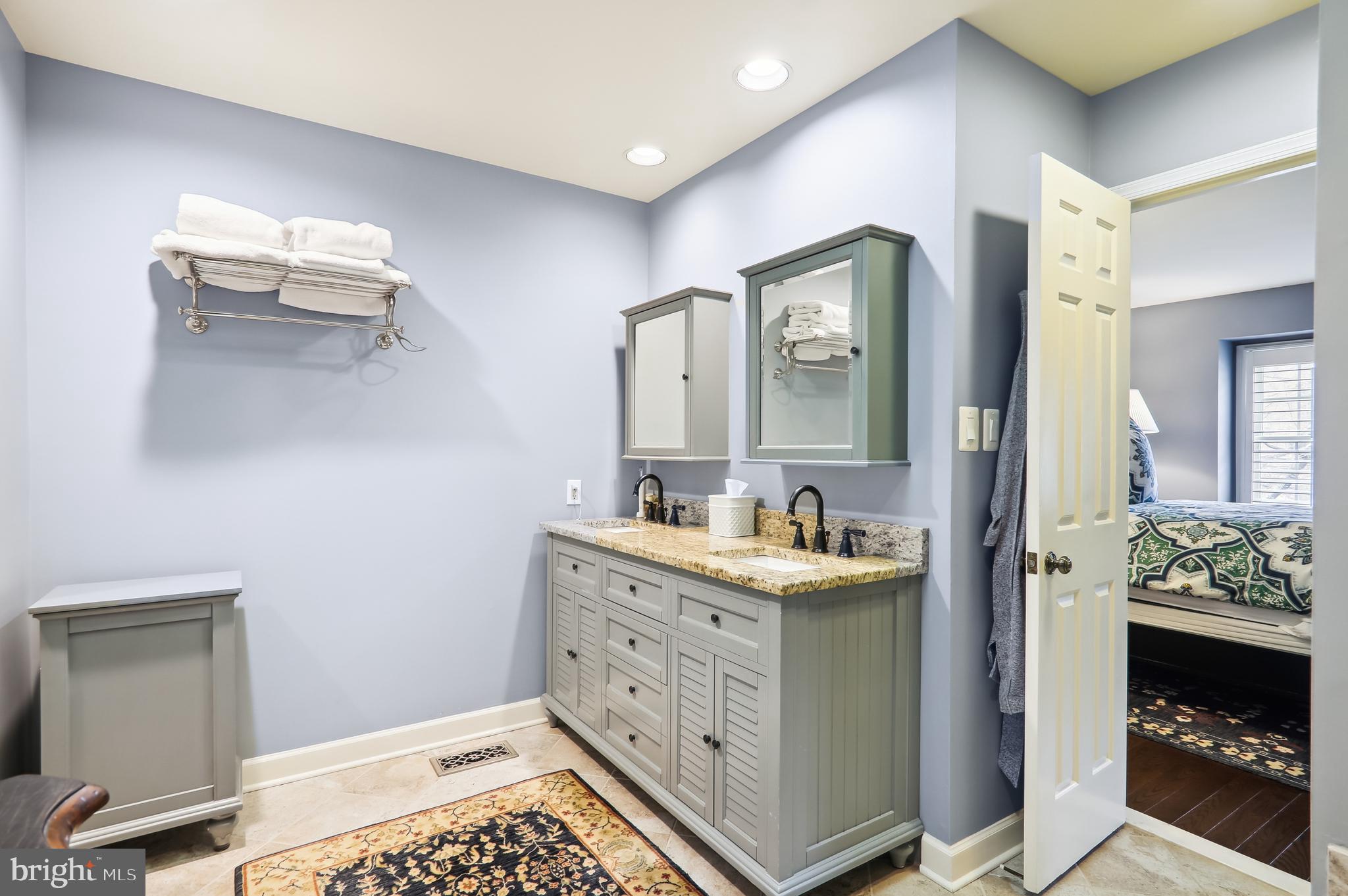 WESTWOOD MEWS - Residential