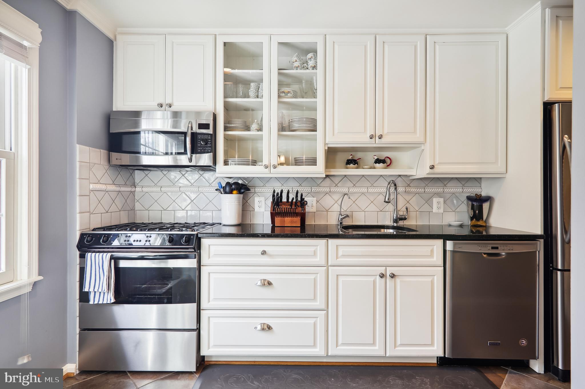 WESTWOOD MEWS - Residential