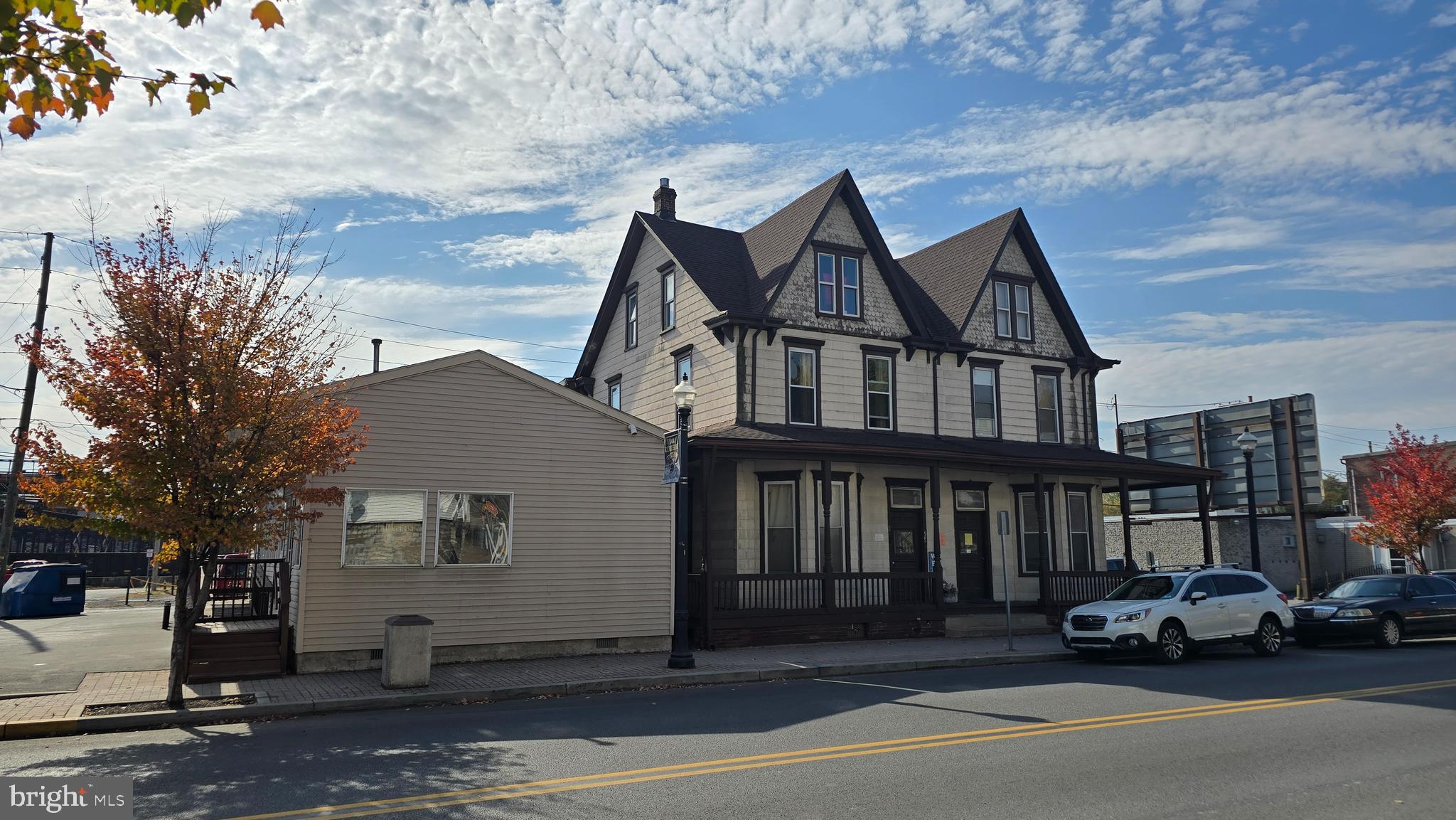 256 N FRONT STREET