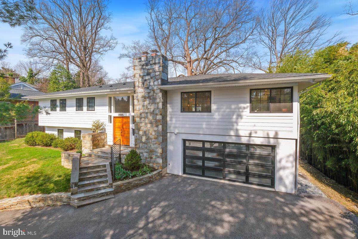 CHEVY CHASE - Residential