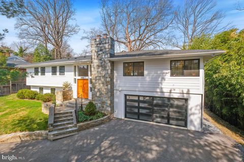 Photo of 3505 E West Highway, CHEVY CHASE, MD 20815 (MLS # MDMC2167754)