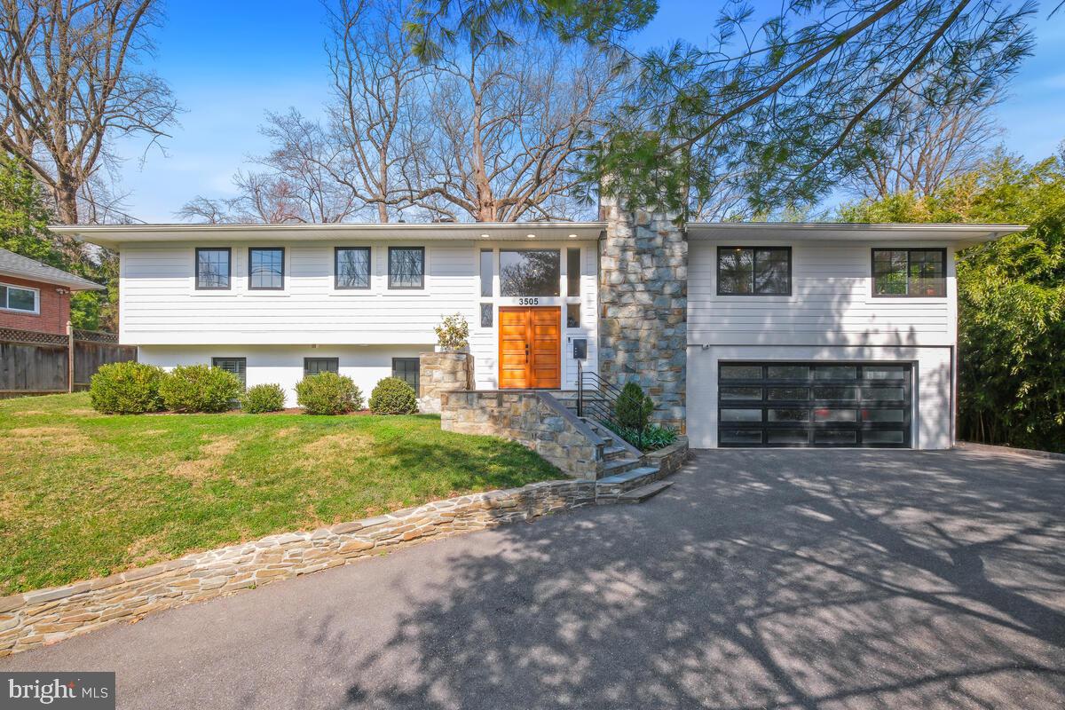 3505 E WEST HIGHWAY